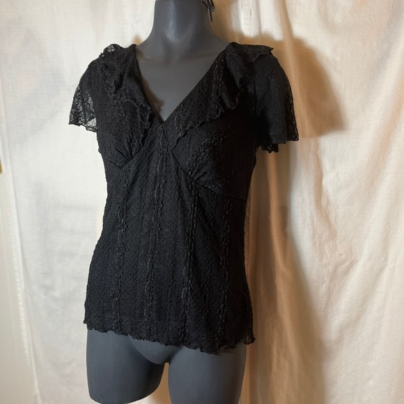 b.i.y.a.c.d.a Elegant Black Lace Women's Top - Picture 1 of 12
